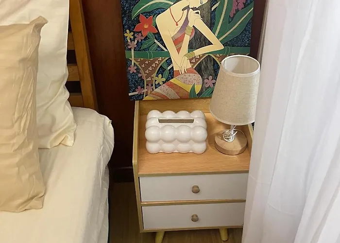 Ecn And Staycation By Azure Apartamento Manila